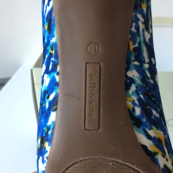 Colourful Summer Heel - Picture 5 of 5